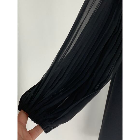 White House Black Market Pleated Chiffon Sleeve Shift Dress Women's Size 2 Black - Picture 6 of 10